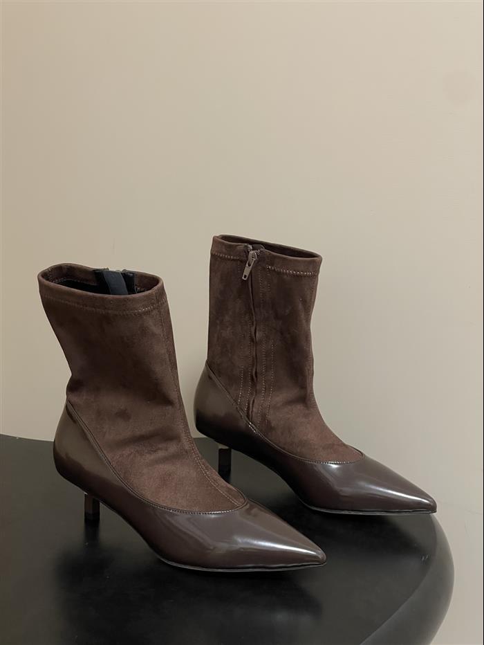 2025112817261479 370